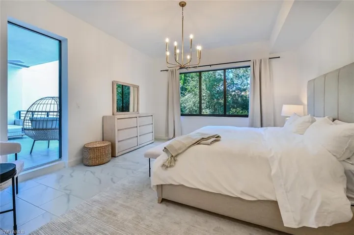 1115 Central Ave 243, Naples, Florida 34102