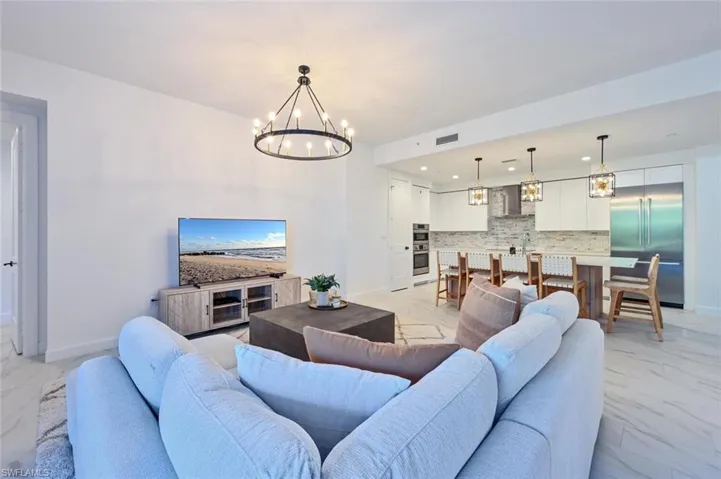1115 Central Ave 243, Naples, Florida 34102