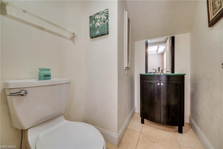 Half bathroom on the first floor