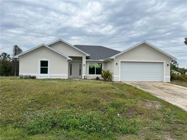 204 W 9th ST, LEHIGH ACRES FL 33972