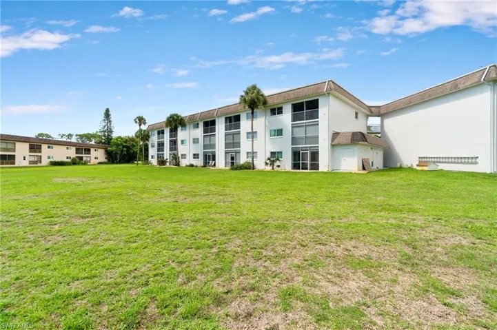 5635  Rattlesnake Hammock  RD, Naples, FL 34113