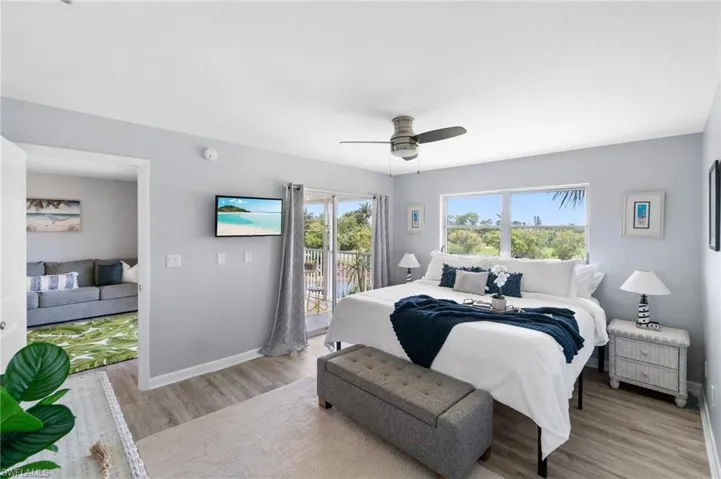 5635  Rattlesnake Hammock  RD, Naples, FL 34113