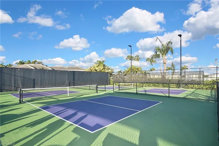 8076 Queen Palm Ln 412, Fort Myers, Florida 33966