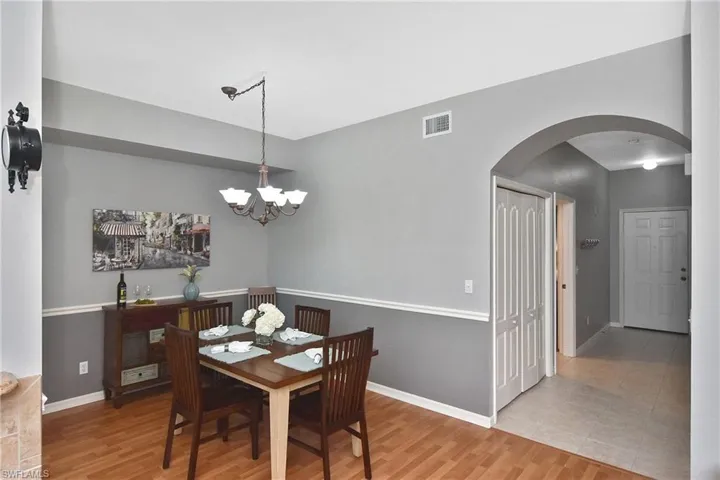 8076 Queen Palm Ln 412, Fort Myers, Florida 33966