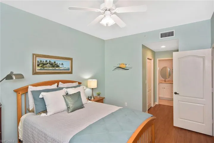 8076 Queen Palm Ln 412, Fort Myers, Florida 33966