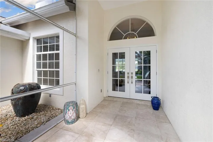 914 Marble Dr, Naples Fl 34104