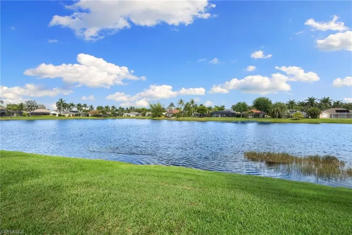 914 Marble Dr, Naples Fl 34104