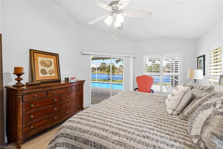 914 Marble Dr, Naples Fl 34104