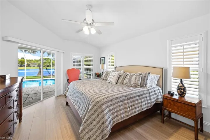 914 Marble Dr, Naples Fl 34104