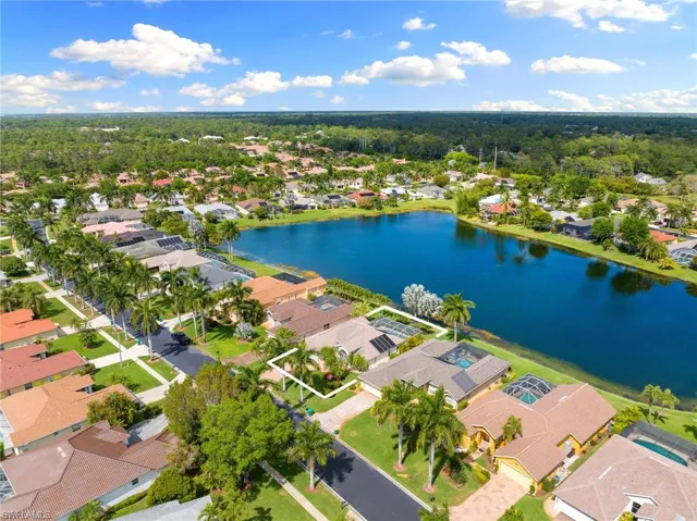 914 Marble Dr, Naples Fl 34104