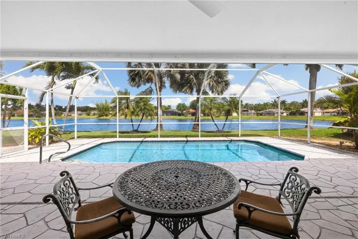 914 Marble Dr, Naples Fl 34104