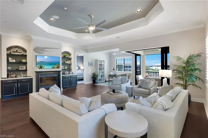 9684  Montelanico  LOOP, Naples, FL 34119