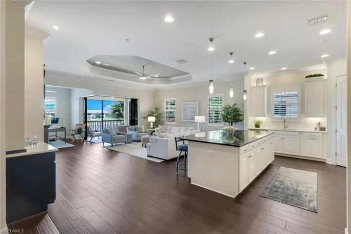 9684  Montelanico  LOOP, Naples, FL 34119