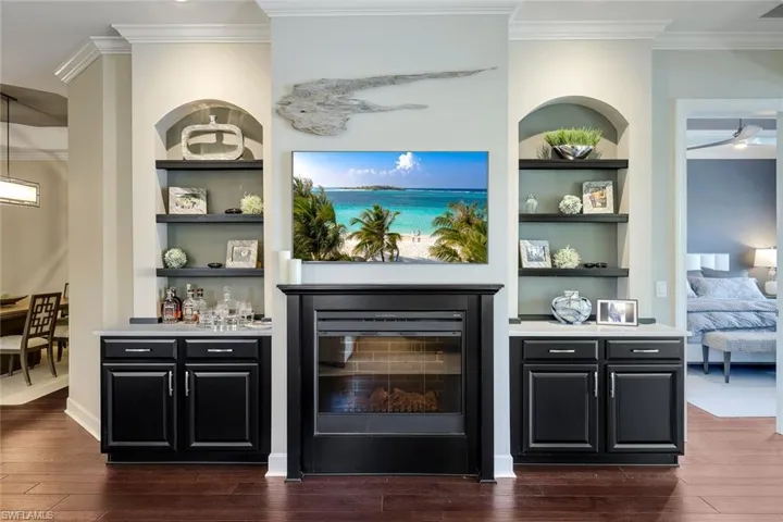 9684  Montelanico  LOOP, Naples, FL 34119