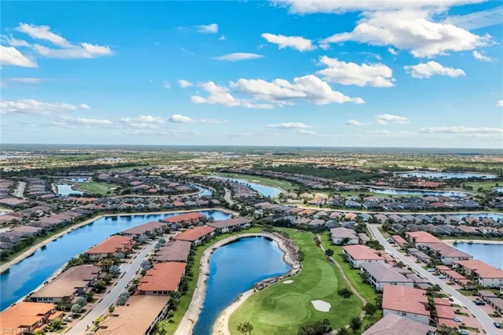 9684  Montelanico  LOOP, Naples, FL 34119
