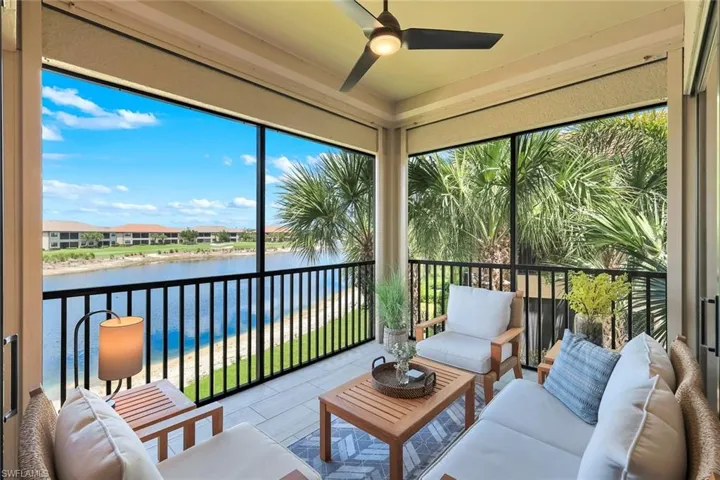 9684  Montelanico  LOOP, Naples, FL 34119