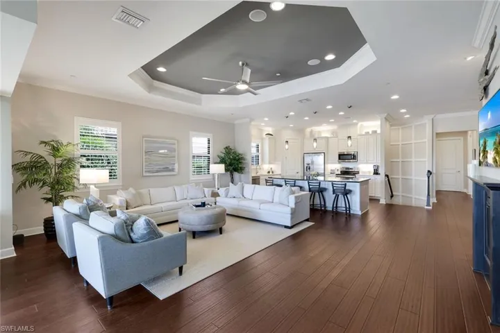 9684  Montelanico  LOOP, Naples, FL 34119