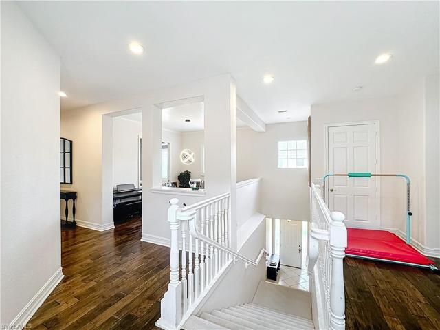 6057 Ashford LN # 404, NAPLES FL 34110