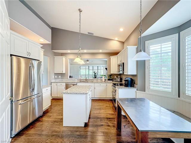 6057 Ashford LN # 404, NAPLES FL 34110