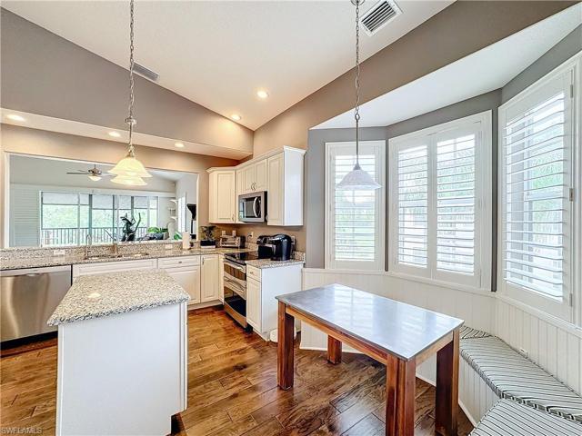 6057 Ashford LN # 404, NAPLES FL 34110
