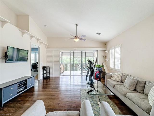 6057 Ashford LN # 404, NAPLES FL 34110