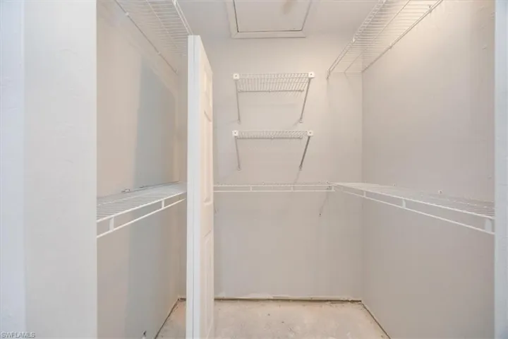 2045 Pine Isle Ln # 2045, Naples Fl 34112