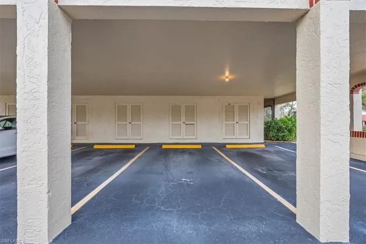 2045 Pine Isle Ln # 2045, Naples Fl 34112