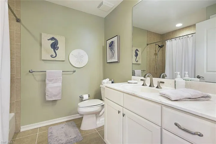 5781 Cape Harbour Dr 1102, Cape Coral, Florida 33914