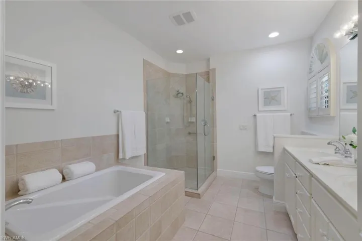 3812 Survey Cir, Bonita Springs, Florida 34134