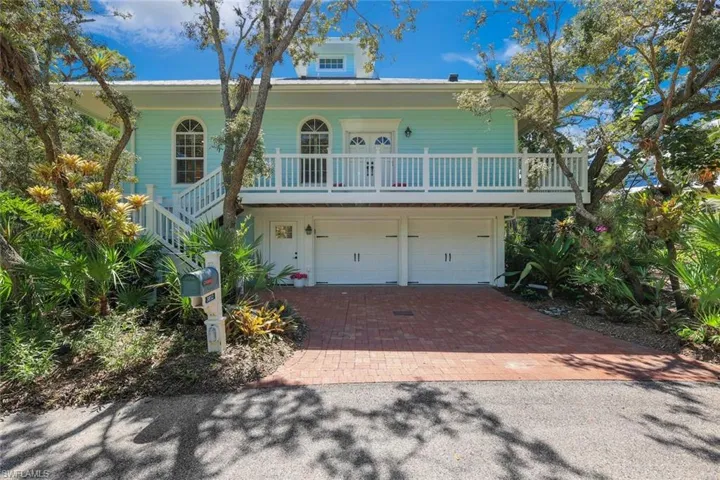 3812 Survey Cir, Bonita Springs, Florida 34134