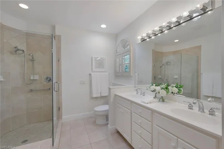 3812 Survey Cir, Bonita Springs, Florida 34134