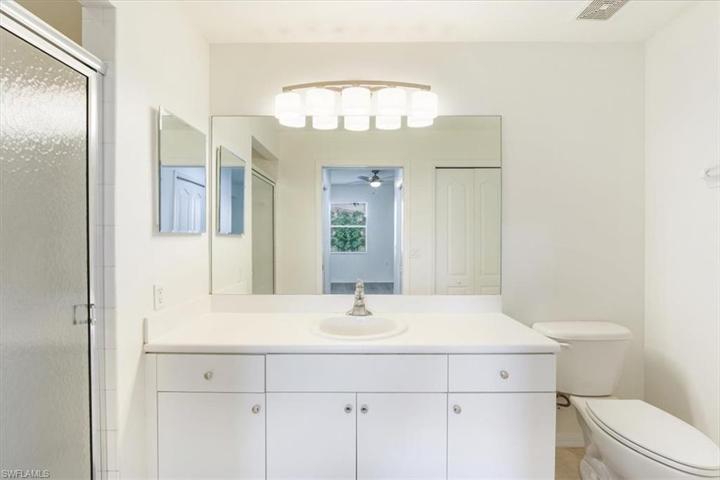 8310  Whiskey Preserve  CIR, Fort Myers, FL 33919