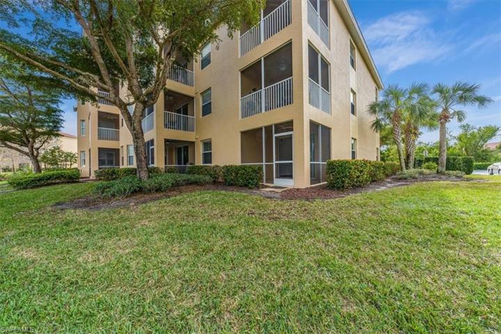 8310  Whiskey Preserve  CIR, Fort Myers, FL 33919