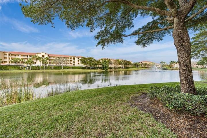 8310  Whiskey Preserve  CIR, Fort Myers, FL 33919