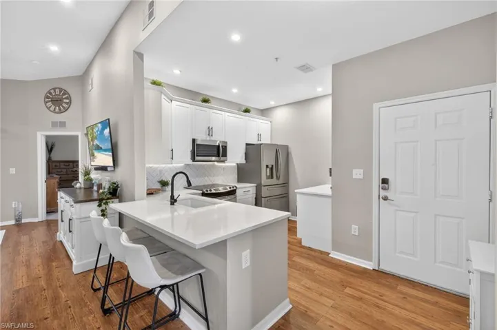 15420  Bellamar  CIR, Fort Myers, FL 33908