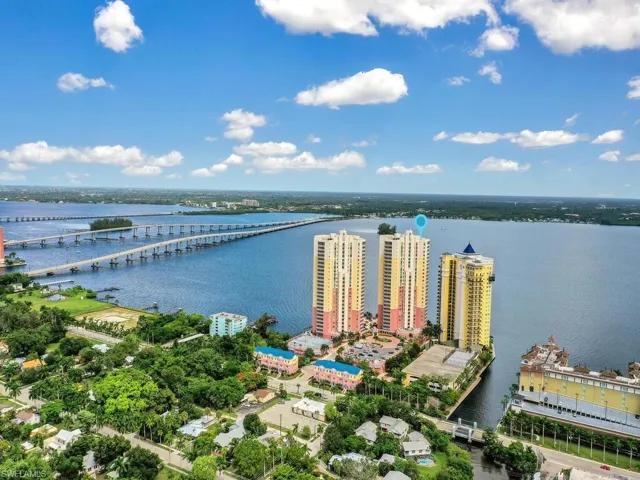 Fantastic SWFL Location