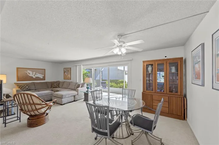 219  Palm  DR, Naples, FL 34112