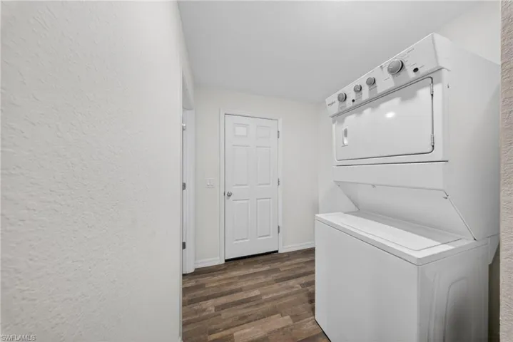 3014 38th St Sw, Lehigh Acres, Florida 33976