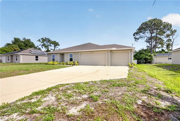 3014 38th St Sw, Lehigh Acres, Florida 33976