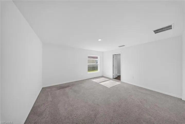 3014 38th St Sw, Lehigh Acres, Florida 33976