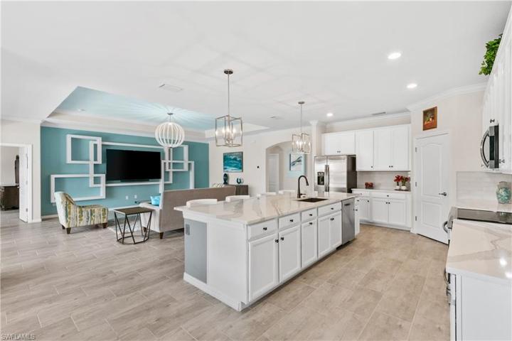 19771  Beechcrest  PL, Estero, FL 33928