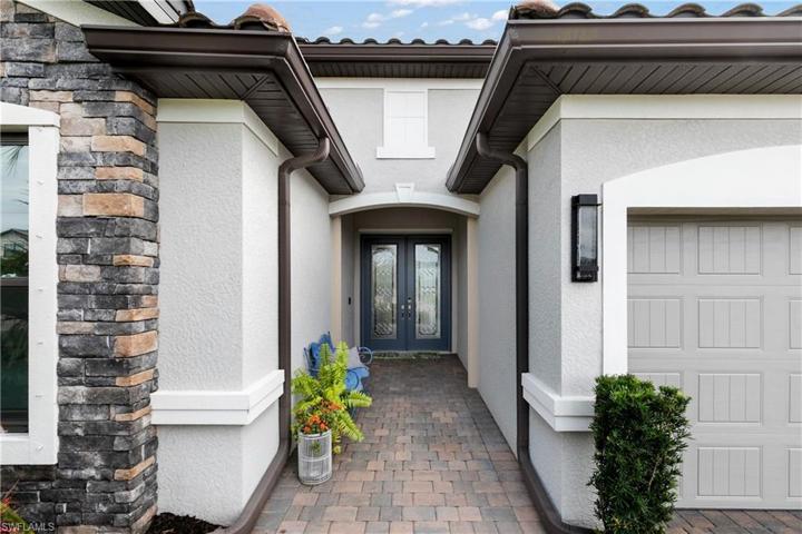19771  Beechcrest  PL, Estero, FL 33928