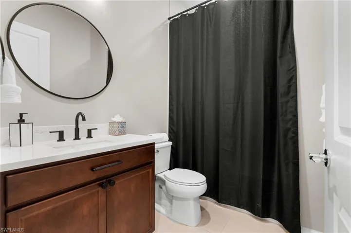 Bedroom 3's Bathroom