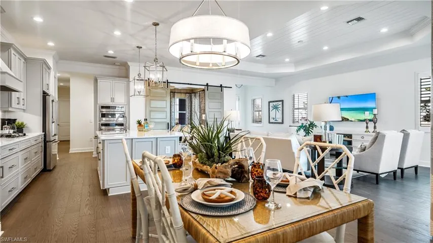 4074  Aquila  WAY, Naples, FL 34120