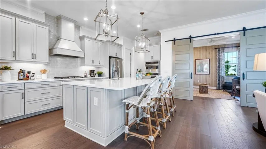 4074  Aquila  WAY, Naples, FL 34120