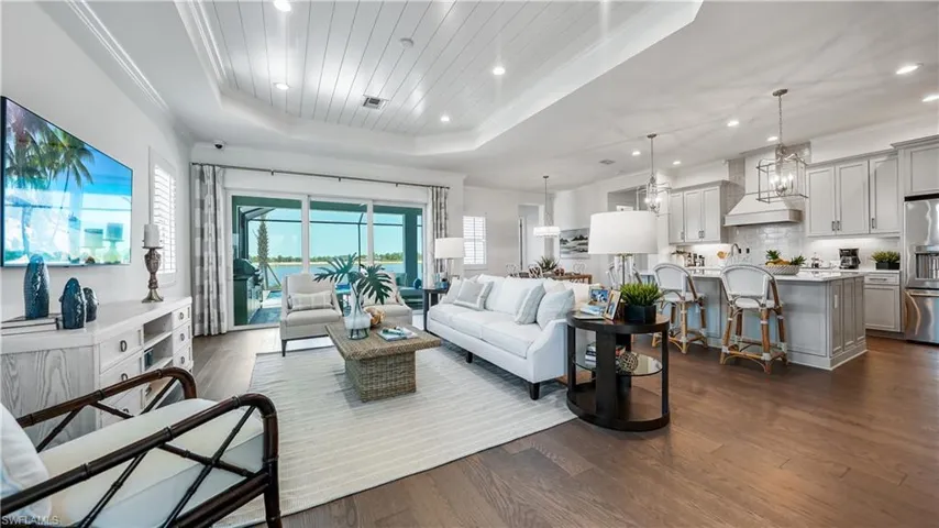 4074  Aquila  WAY, Naples, FL 34120
