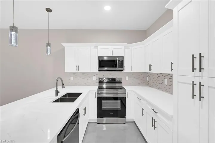 753  Chelsea S AVE, Lehigh Acres, FL 33974
