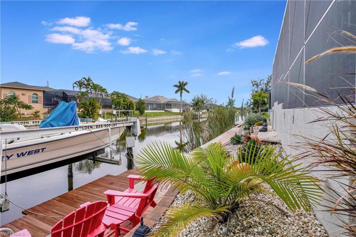 2003 SW 17th PL, CAPE CORAL FL 33991