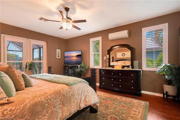2003 SW 17th PL, CAPE CORAL FL 33991