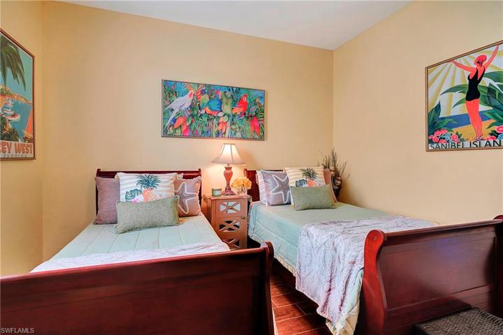2003 SW 17th PL, CAPE CORAL FL 33991